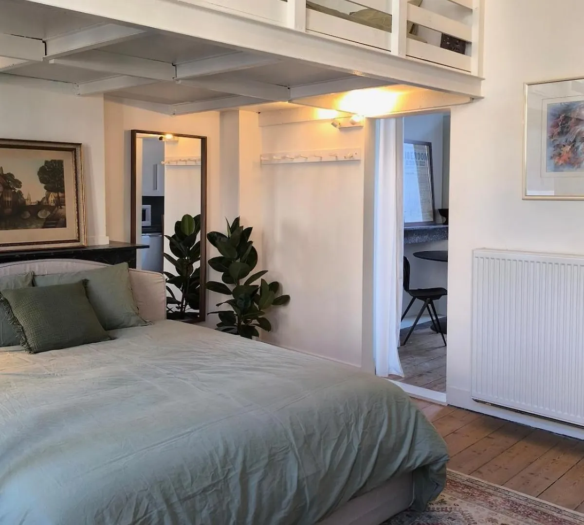 Charming Family Townhouse In Antwerpヴィラ 別荘 アントウェルペン